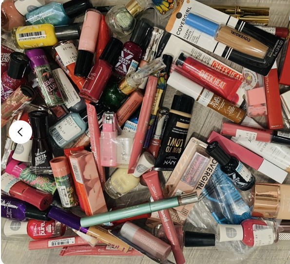 100 Mixed Make Up Box