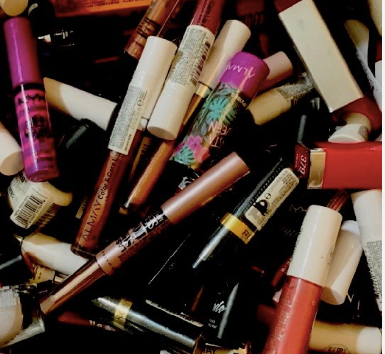 10 Mixed Make Up Bundle