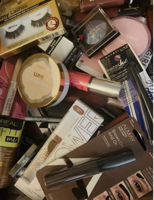 50 Mixed Make Up Box